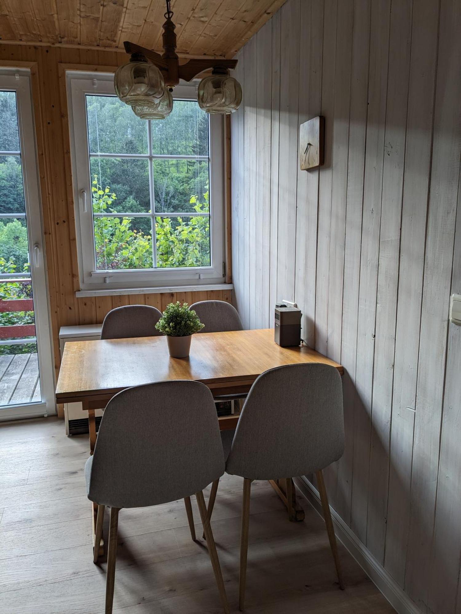 Ruhiges Ferienhaus Mit Sauna: Hellaberg III Langenbach  Exteriör bild